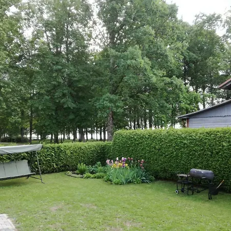 Lejlighed Karja Apartement *